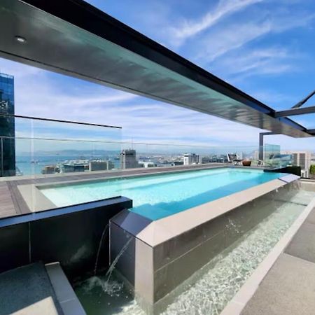 Skyline Views Stylish Studio With Pool, Parking No Load Shedding Fokváros Kültér fotó